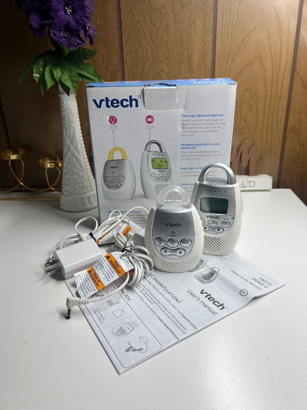 VTech DM221 Digital Audio Baby Monitor - Like New in Box - Two-Way Talk